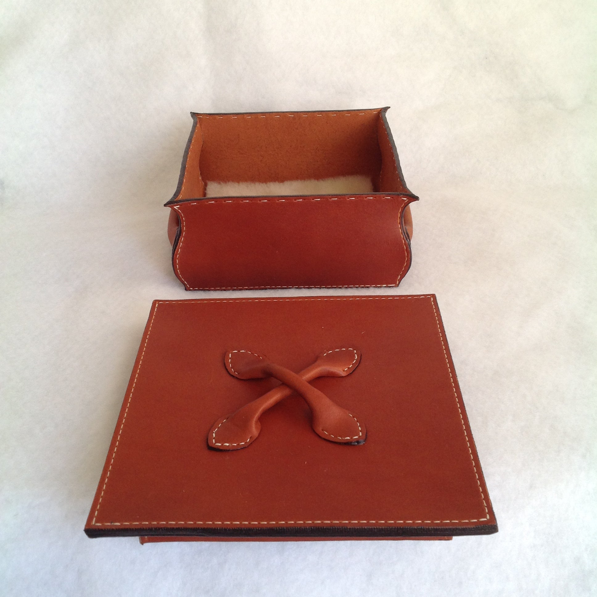 Medium Square Box with Lid Tan